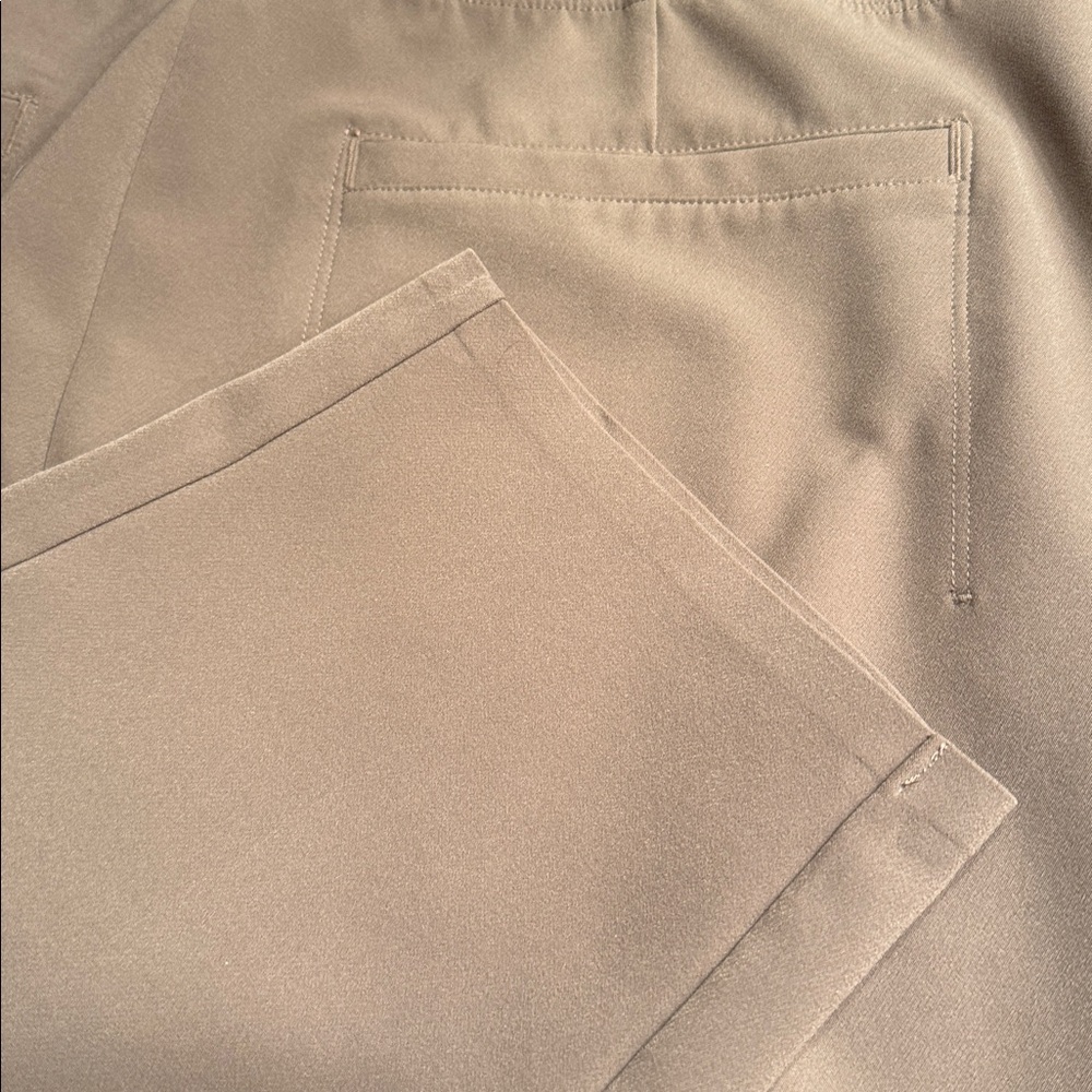 Athleta Endless Pant - Mushroom 10 - Picture 9 of 9